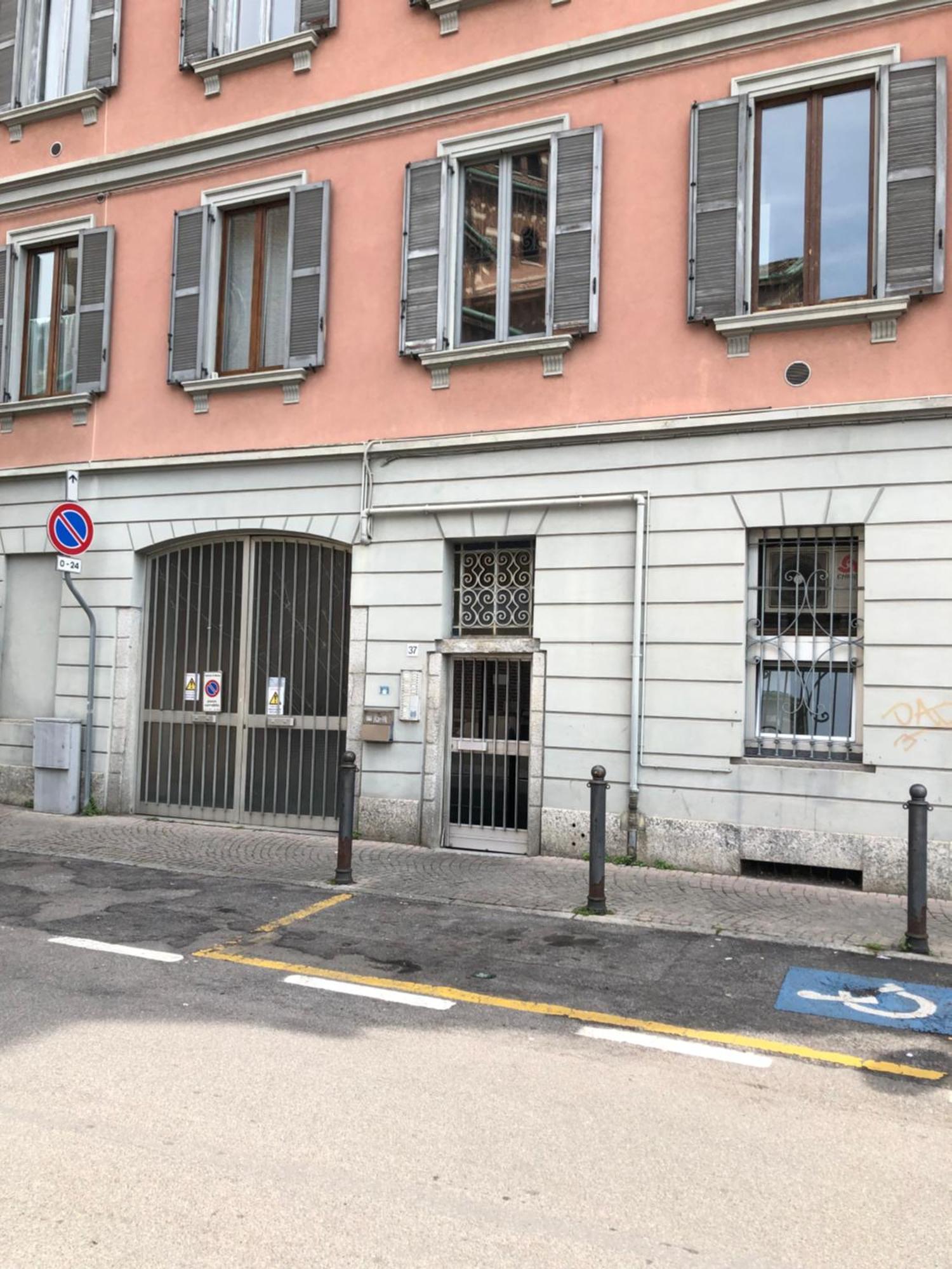 Sawasdee 37 Lägenhet Monza Exteriör bild