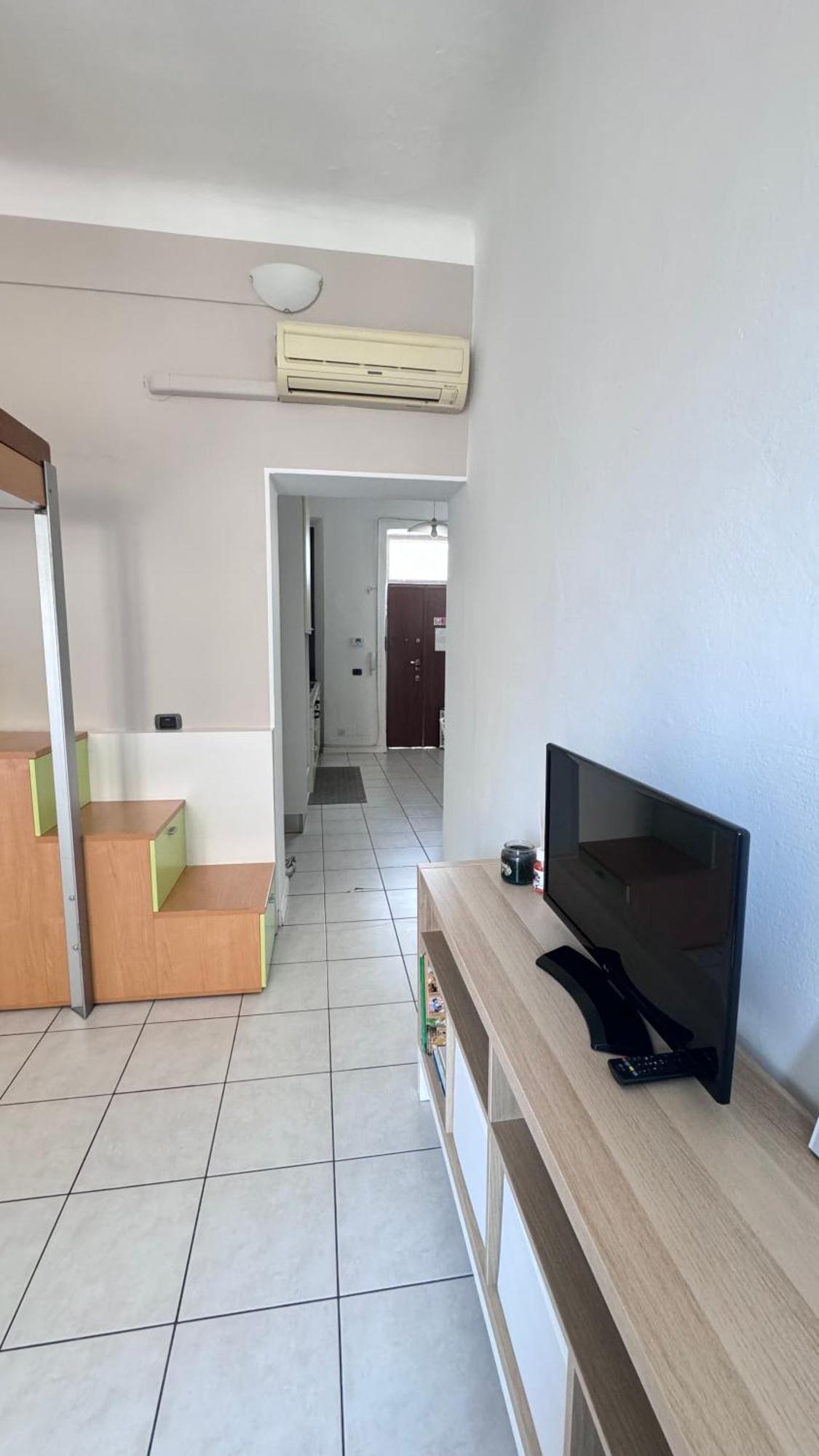 Sawasdee 37 Lägenhet Monza Exteriör bild