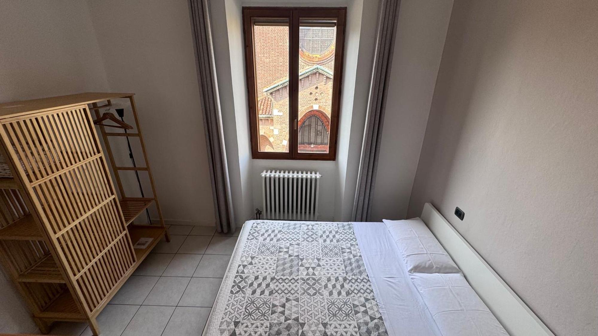 Sawasdee 37 Lägenhet Monza Exteriör bild