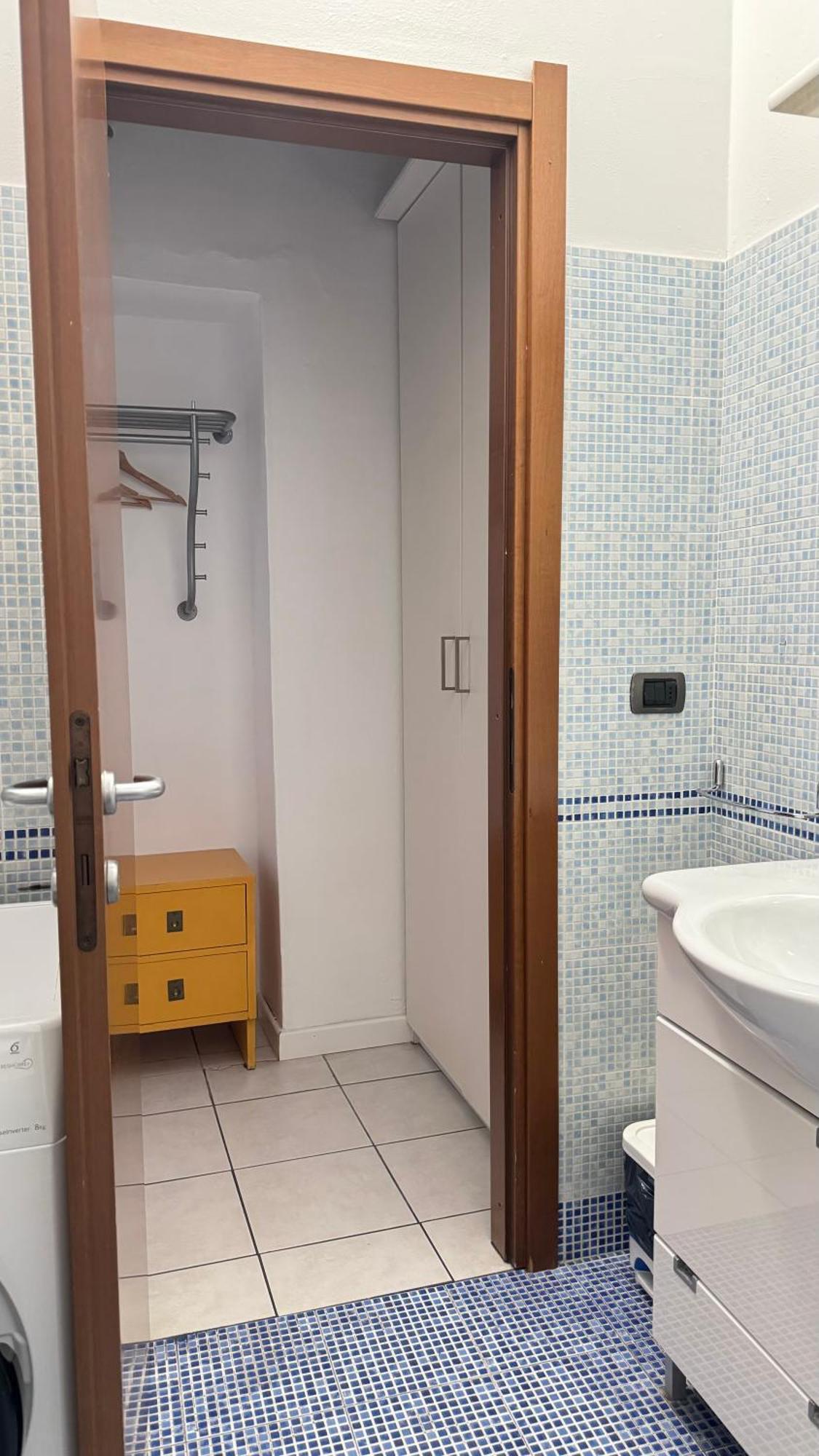 Sawasdee 37 Lägenhet Monza Exteriör bild
