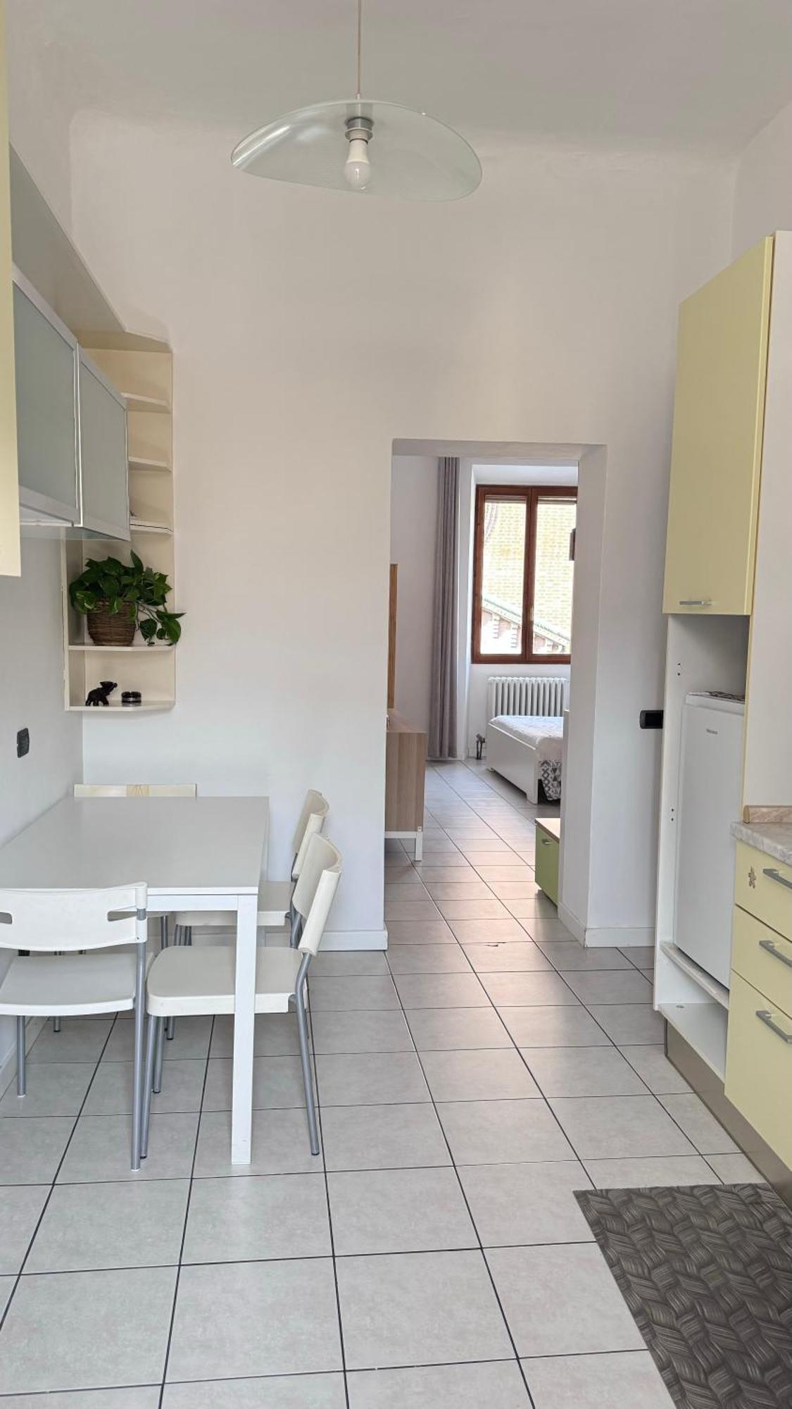 Sawasdee 37 Lägenhet Monza Exteriör bild